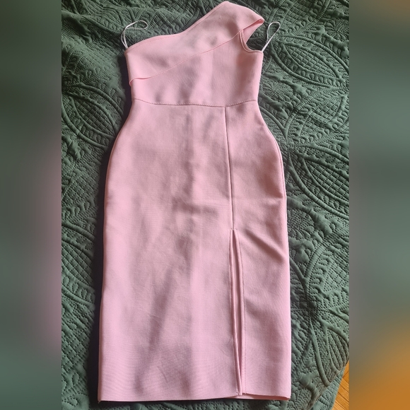 SOLD - Pink Dress - Picture 5 of 5
